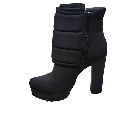 THALIA SODI
Women's Charlie Booties size 6 - Picture 2 of 16